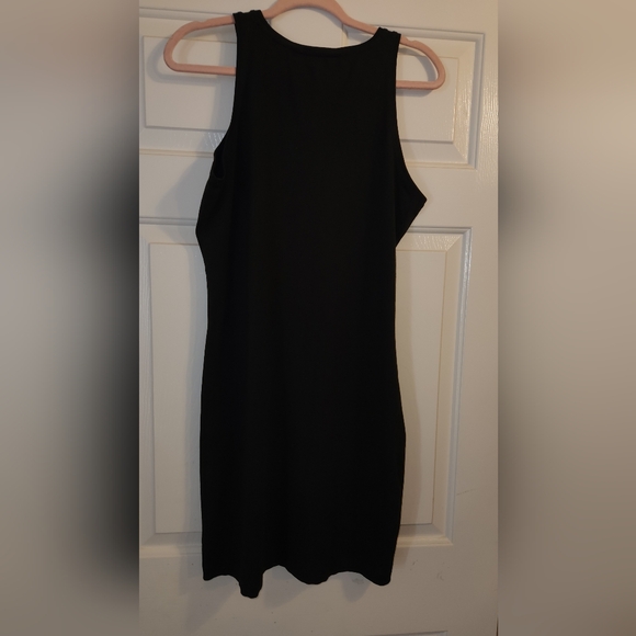 NWOT ! CALVIN KLEIN DRESS. - Picture 4 of 5